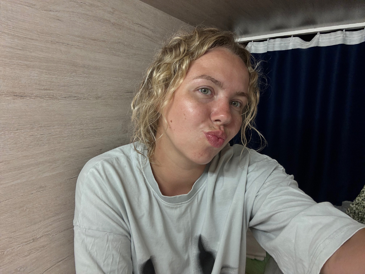 Фото из хостела, мое койко-место