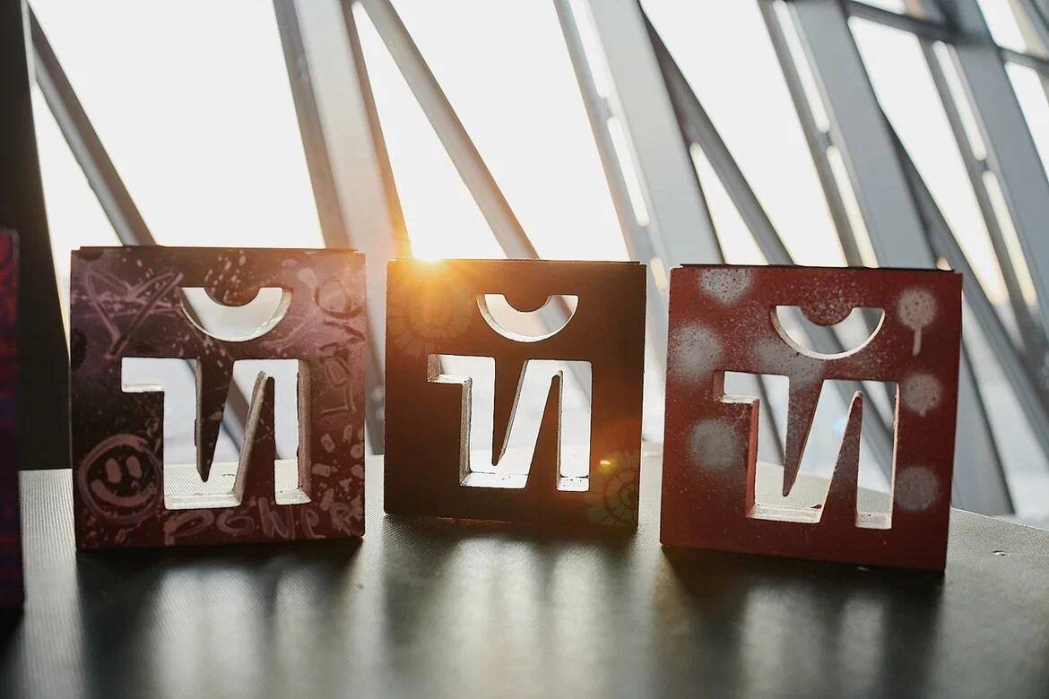 Листайте вправо, чтобы увидеть больше изображений