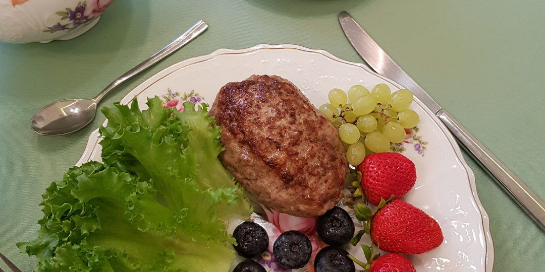 Мясные котлеты с кабачком
