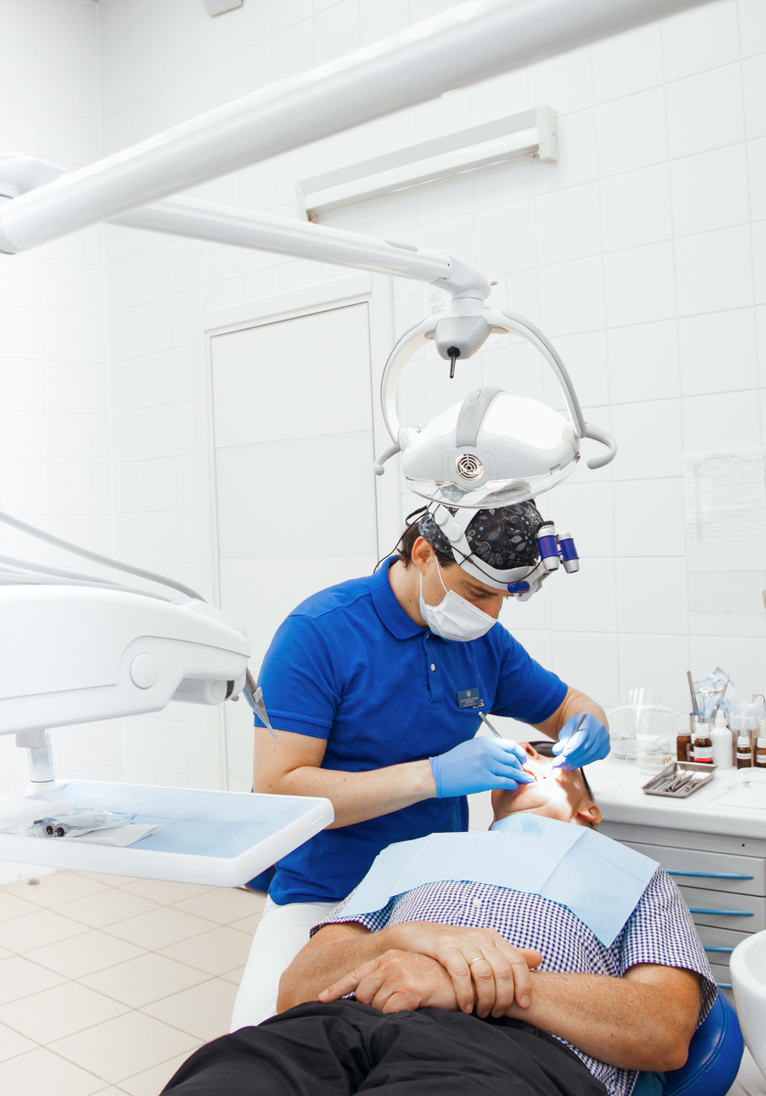 Фотография взята с сайта стоматологии Дмитрович Фэмили https://www.dmitrovich.ru/