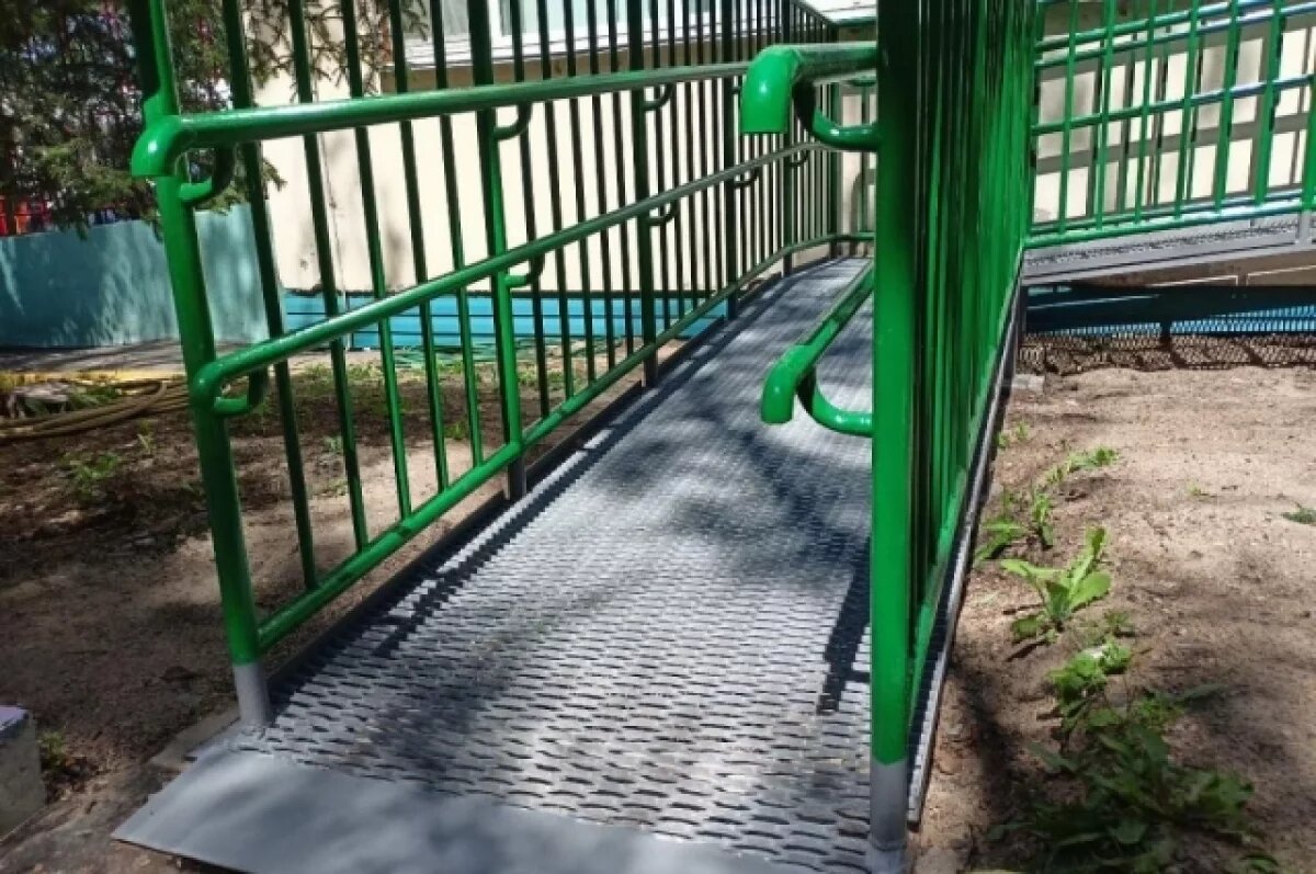    В Ямальском районе установили пандус по требованию прокуратуры