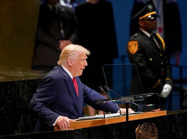    © AP Photo / Angelina Katsanis