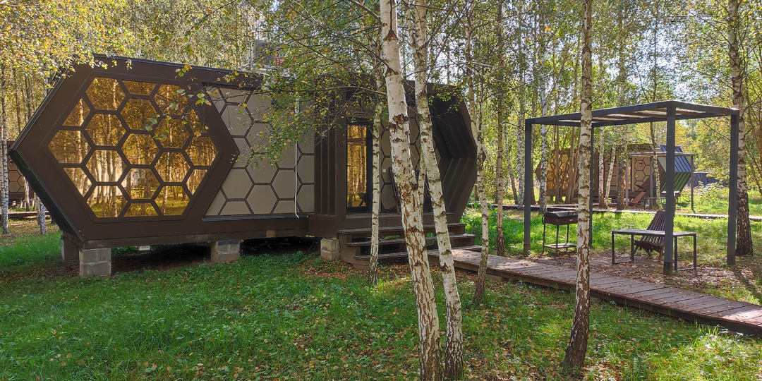 Обзор глэмпинга Honey Day в Тульской области. Что понравилось, а что нет