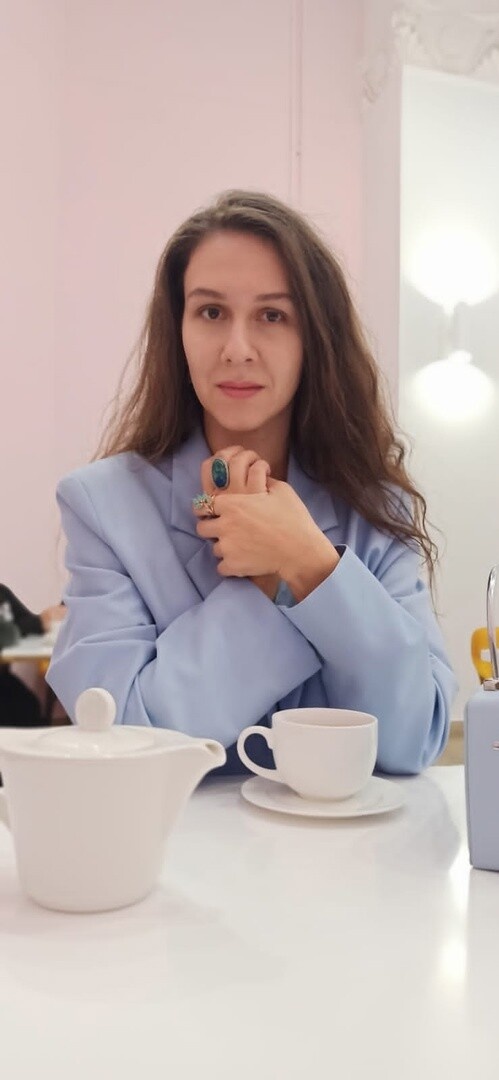 В период похудения тоже можно и нужно ходить в кафе.   