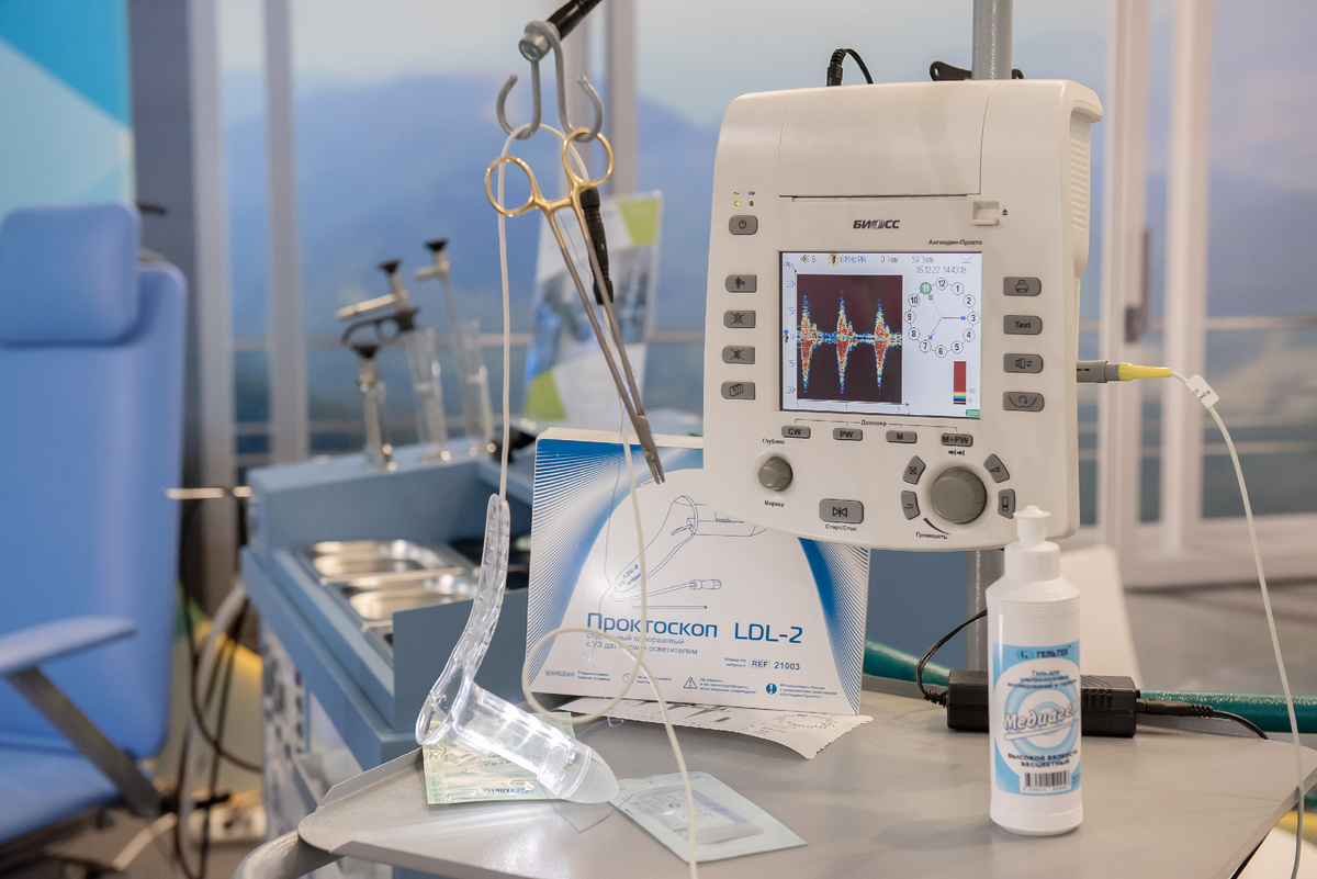 Рис. 2 Эхосинускоп «БИОСС» (Зеленоград)