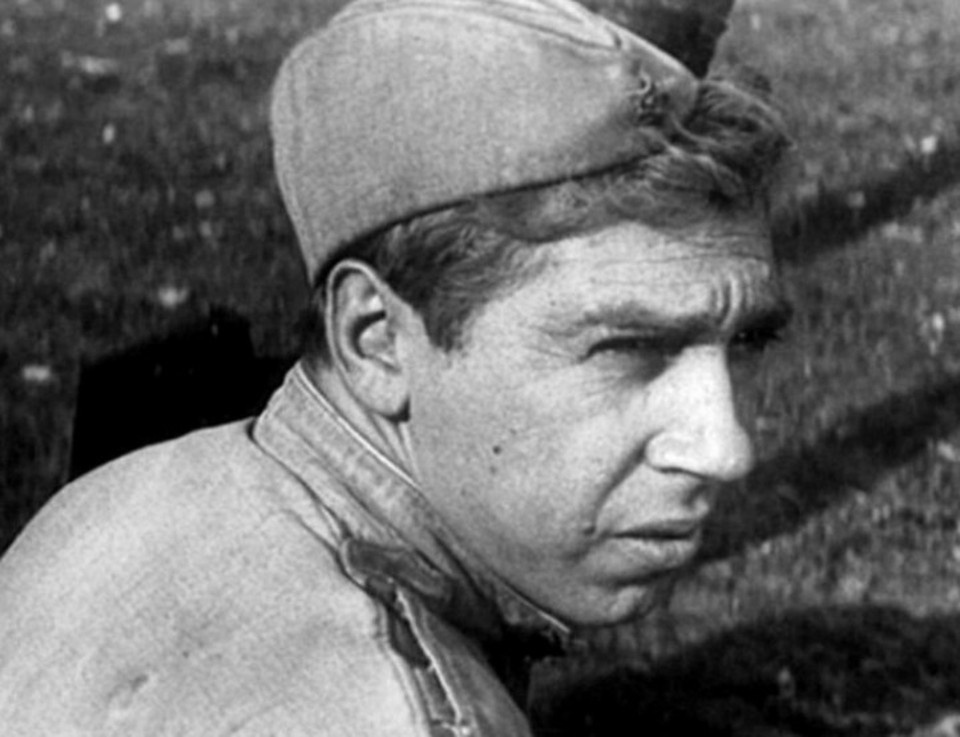 Кадр из фильма «Годен к нестроевой»