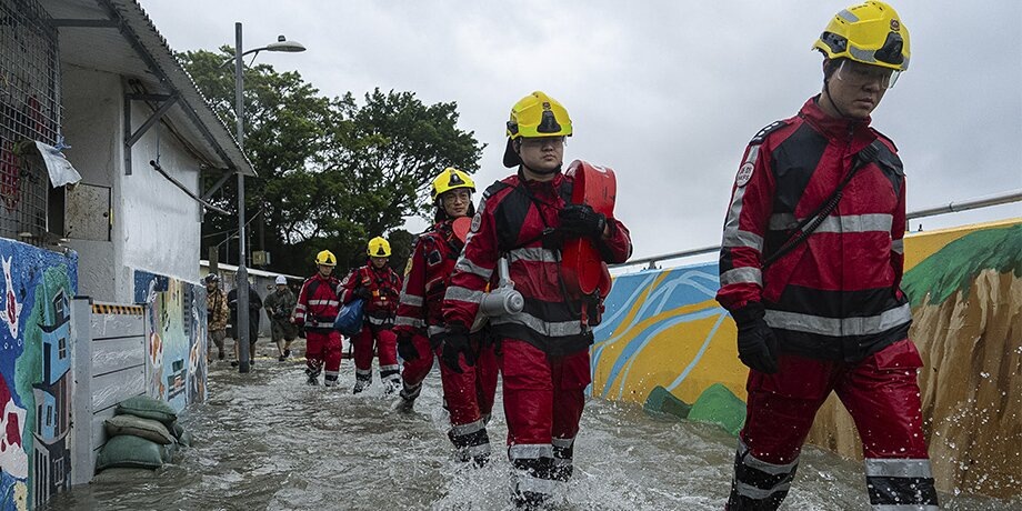    Фото: AP Photo/Chan Long Hei
