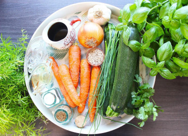 Кабачки по корейски, ингредиенты.