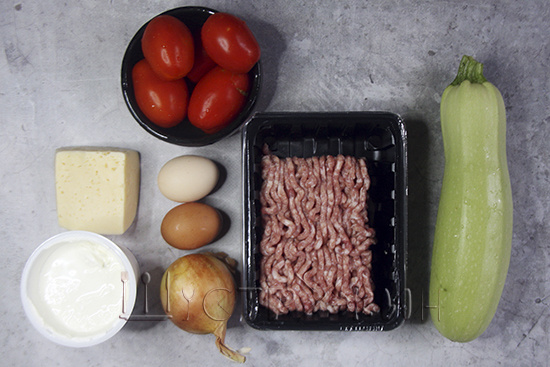 Что нужно для запеканки из кабачка и фарша.