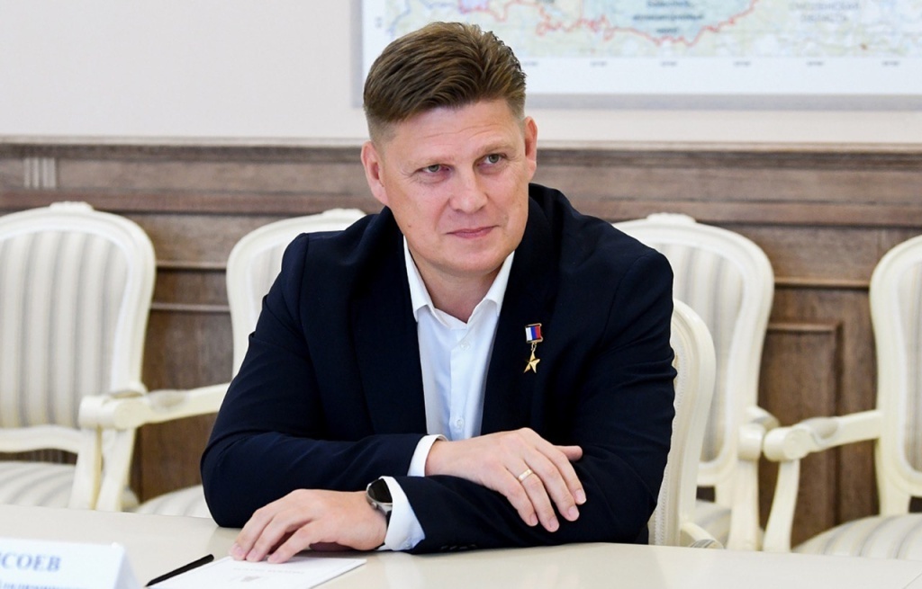 В правительстве Тверской области теперь работает первый Герой России