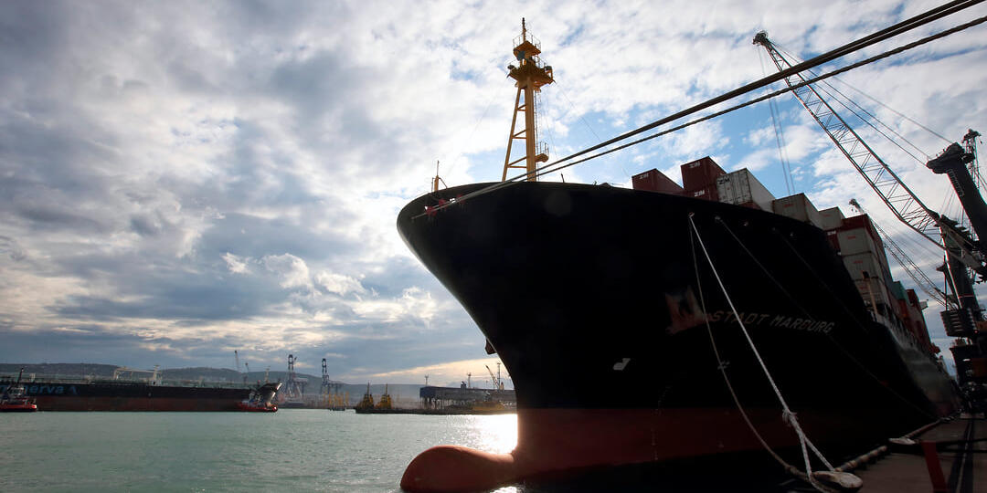 В Новороссийске вновь звучит сирена