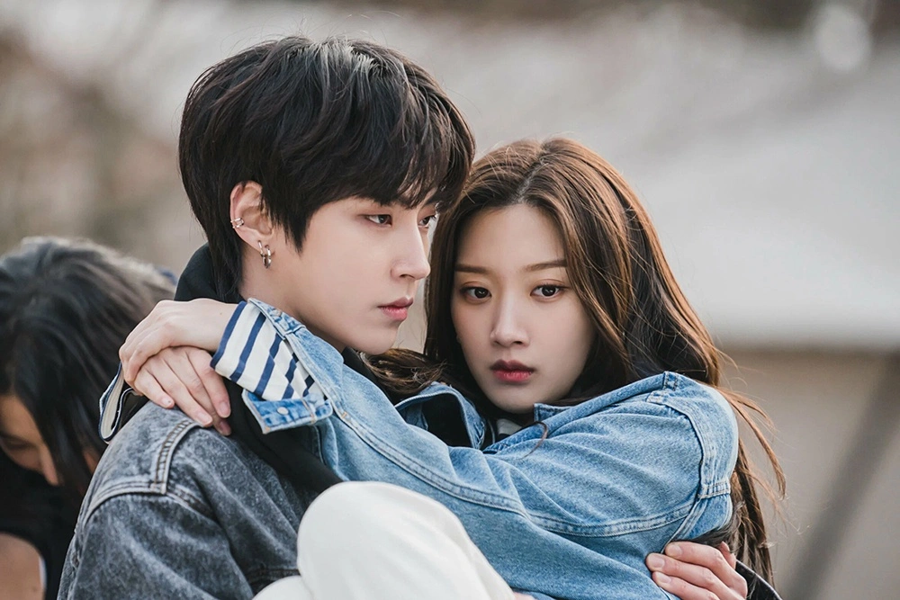 Кадр из дорамы «Истинная красота»