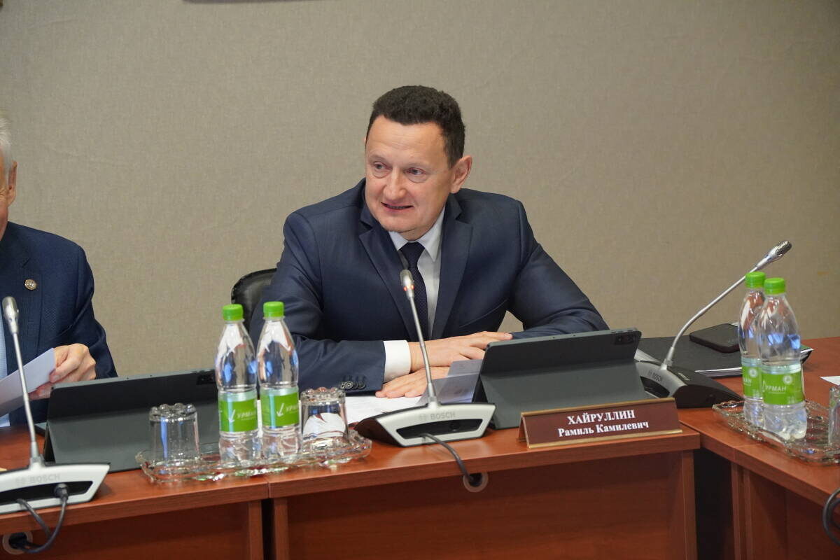 Фото: пресс-служба Госсовета РТ