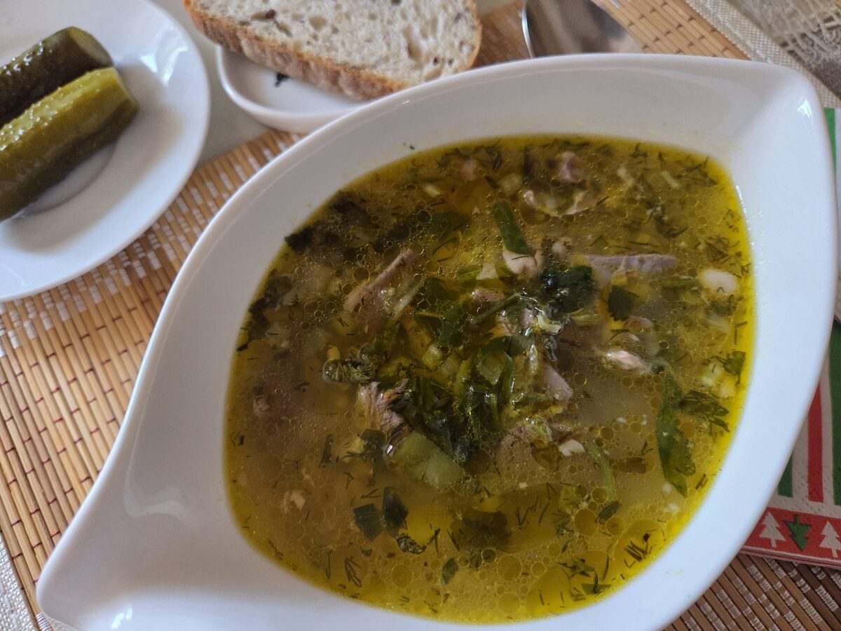 Сегодня на обед был рассольник с сердцем и булгуром. Очень вкусный вариант.