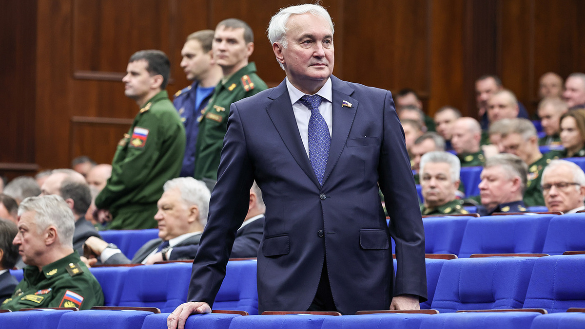   Александр Казаков / пресс-служба президента РФ / ТАСС- Андрей Картаполов