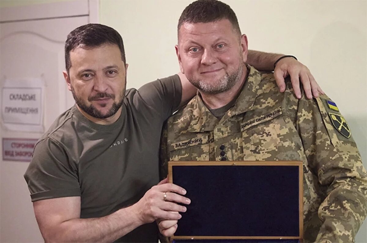    Откровения бывшего украинского главкома нередко появляются в прессе.
