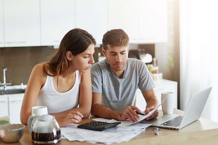 Деньги можно потратить не на что угодно, а только на улучшение жилищных условий
Фото: ru.freepik.com