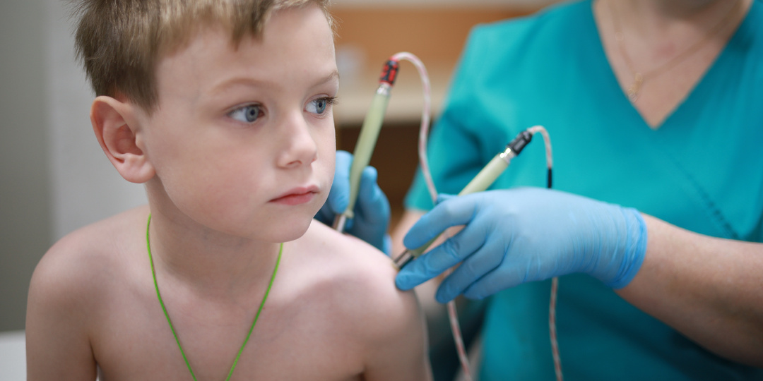 Инвалидность у ребёнка: на что имеют право родители