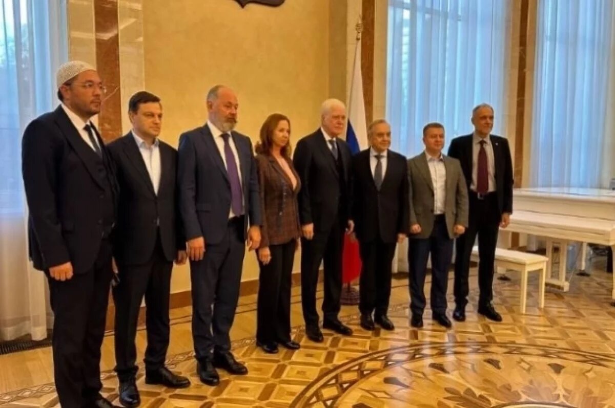    Крымская делегация встретилась с послом России в Республике Беларусь