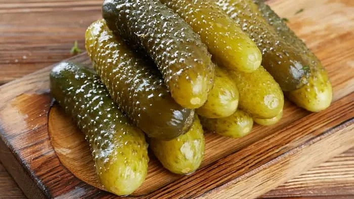 Солёные огурцы со вкусом дубовой бочки в домашних условиях