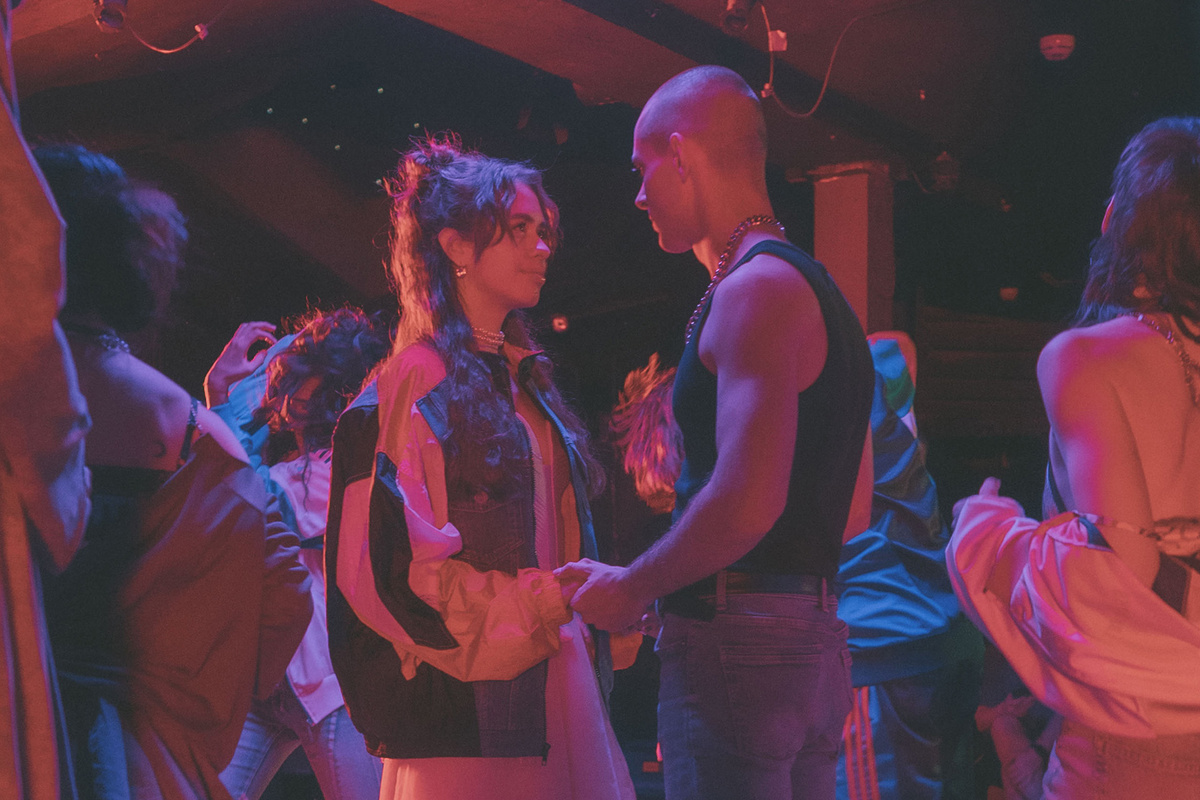    Сцена из спектакля «Ромео и Джульетта. Любовь вне времени»