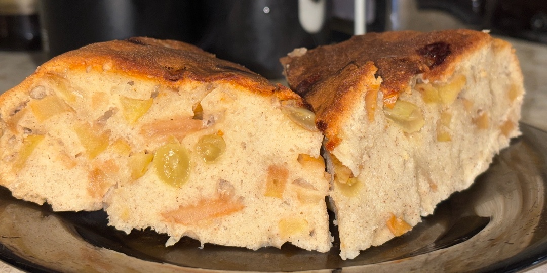 Шарлотка, просто шарлотка. Но такая вкусная!