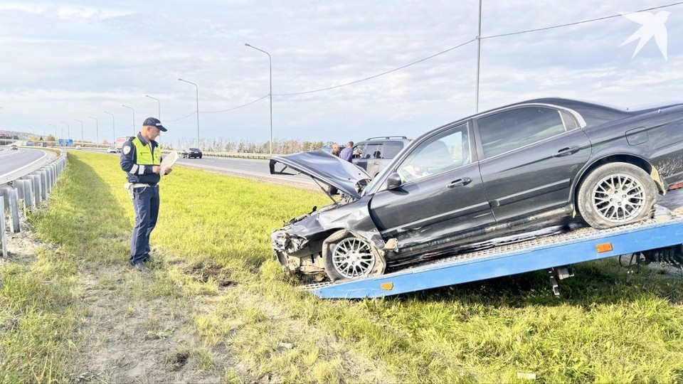   Пьяный 44-летний водитель Hyundai Sonata устроил ДТП. Фото: пресс-служба Госавтоинспекции Свердловской области.