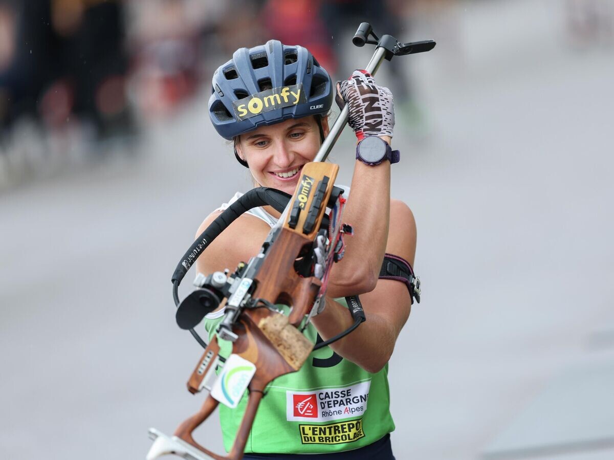    Французская биатлонистка Жулья Симон© Getty Images / Christian Manzoni/NordicFocus