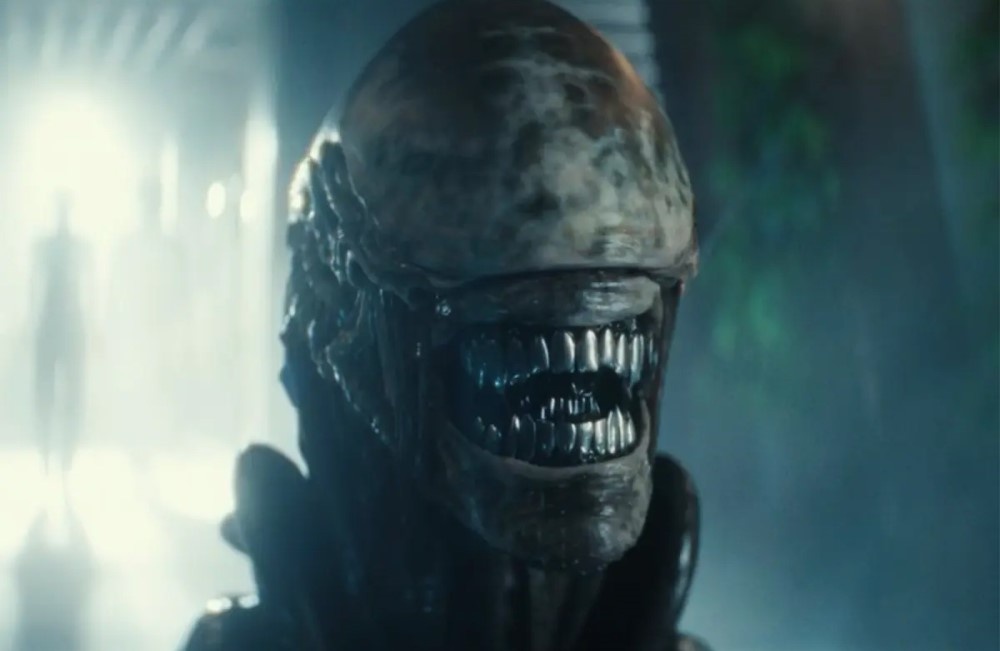     Кадр из сериала «Чужой: Земля» (2025)