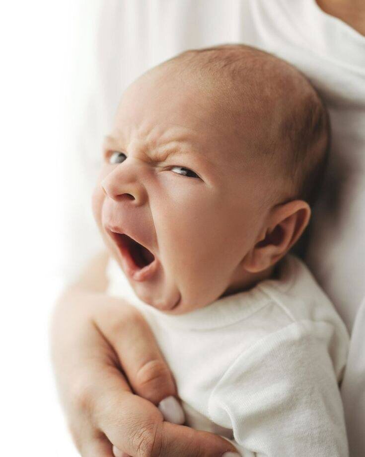 Кризис освоения супругами родительских ролей и принятие факта появления нового члена семьи