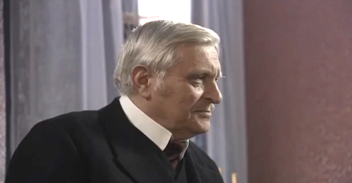 Кадр из сериала "Сонька Золотая Ручка", 2006 г., режиссер и сценарист Виктор Мережко, композитор Дмитрий Смирнов (скриншот)