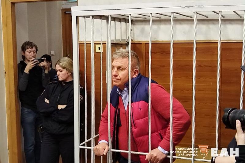    Алексей Бобров в зале суда