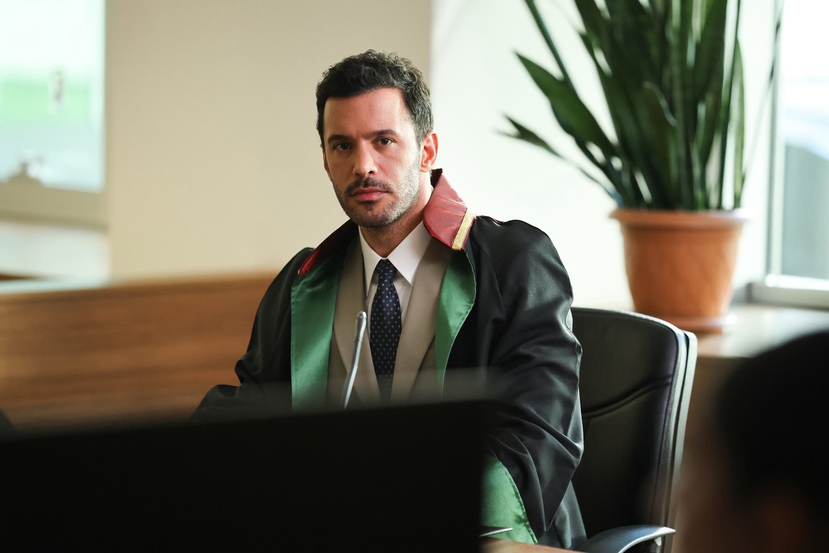 Кадр из сериала "Любовь и слёзы". Картинка из Интернета.