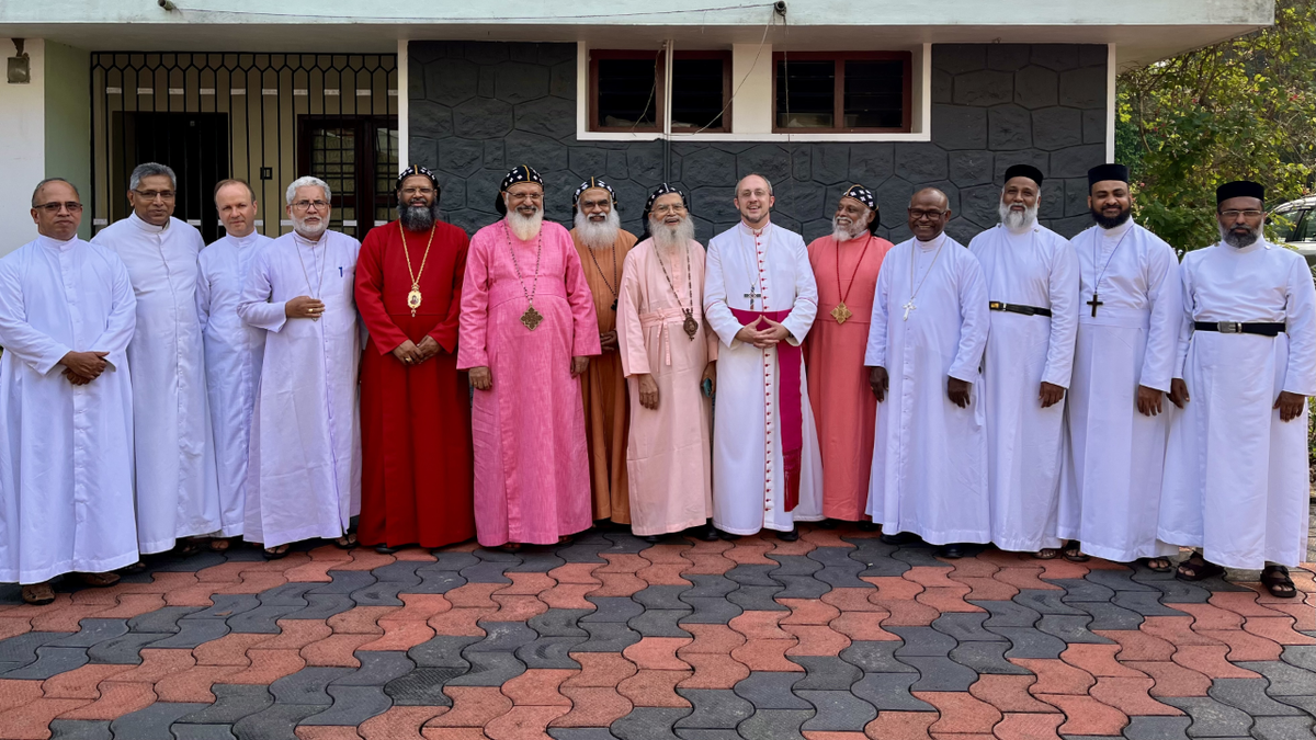 32-е заседание Совместной комиссии по диалогу между Католической церковью и Маланкарской церковью в Духовном центре Манганам, Коттаям, 2024 год