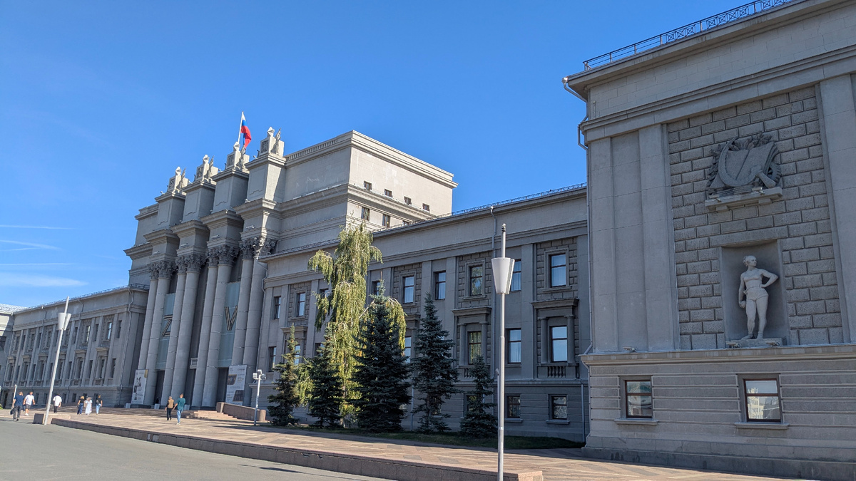 Самарский академический театр оперы и балета. Фото автора.