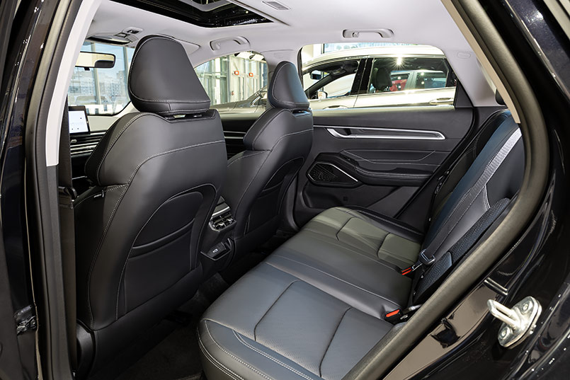 В России будут продавать новый дешевый седан, который может составить конкуренцию «Весте». Рассказываю детали