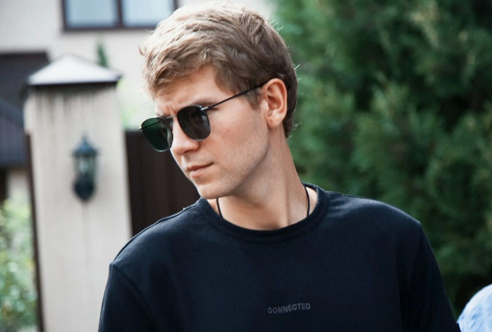 Арсений Робак в юности