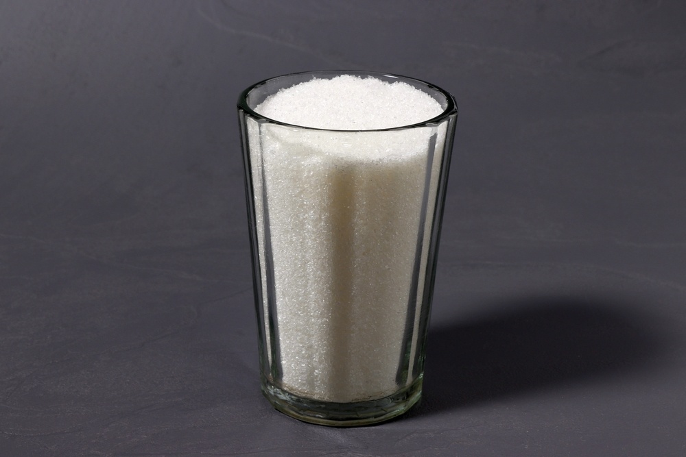 Mariya_Bu / Shutterstock / FOTODOM📷Обычно сахар измеряют в рецептах ложками, но иногда встречаются рекомендации в стаканах или их половинах