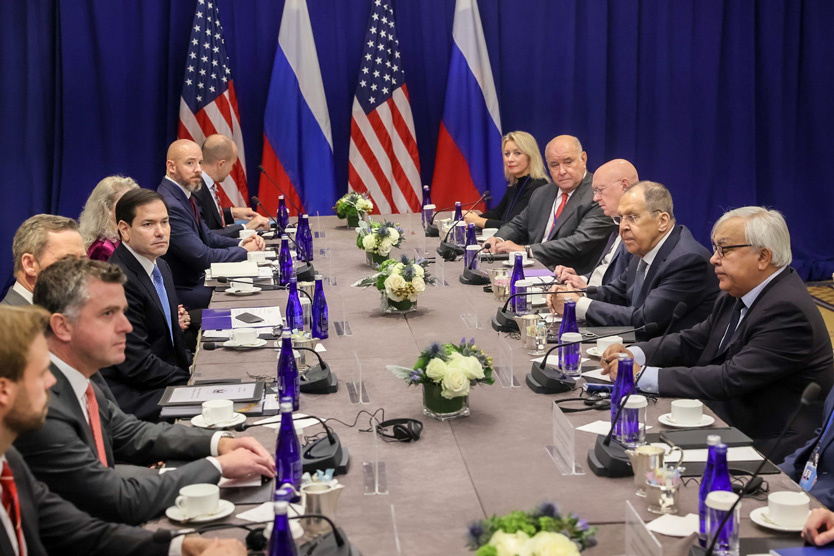     Фото: Пресс-служба МИД РФ / ТАСС