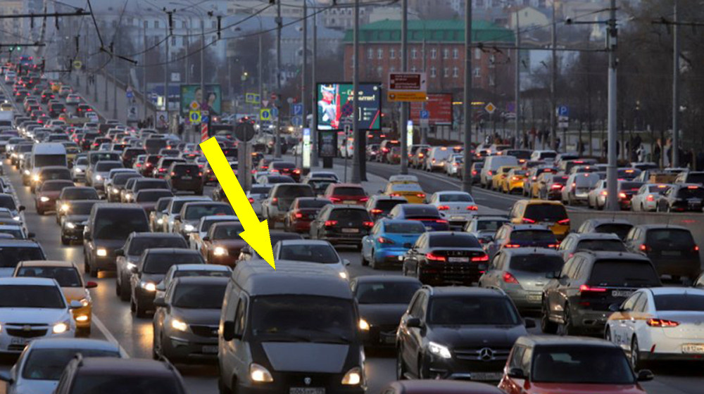    Москва в плену пробок сегодня — что же случилось на дорогах?