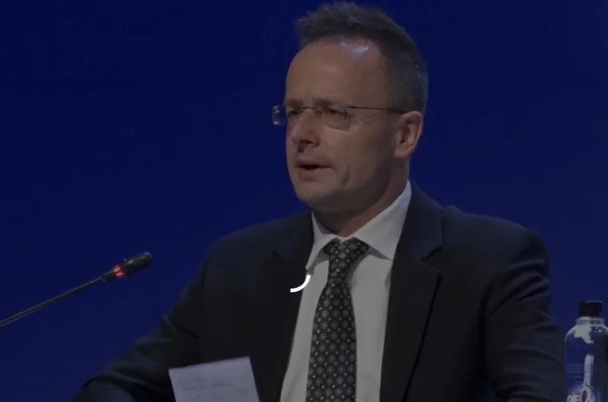    Сийярто: Венгрия приветствует контакты РФ и США на высоком уровне