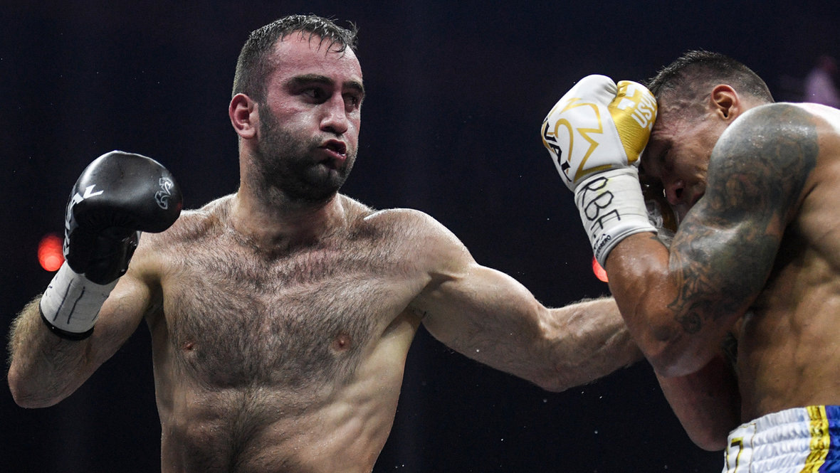    Мурат Гассиев в поединке с Александром Усиком.Дарья Исаева