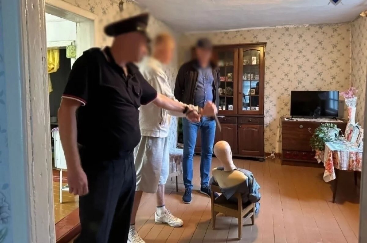    Сахалинец проник в чужой дом и напал с ножом на 87-летнюю пенсионерку