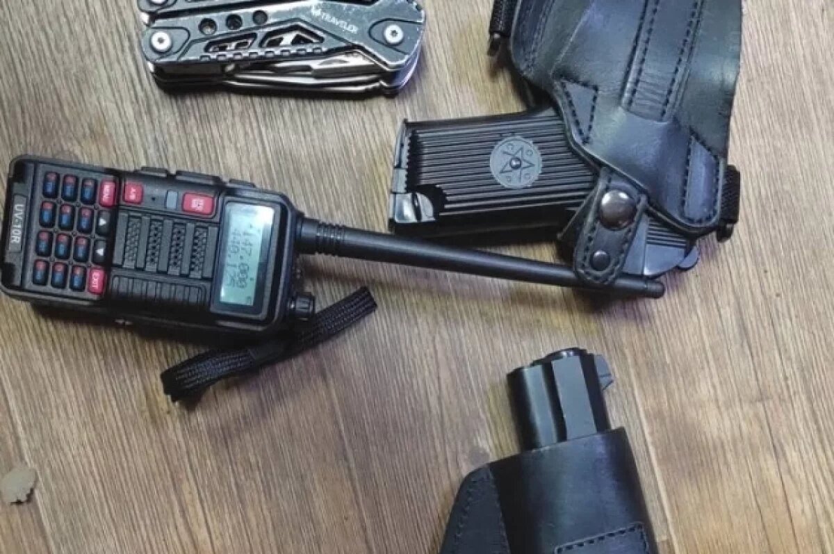    Полиция Владивостока задержала мужчину, выстрелившего в автомобиль