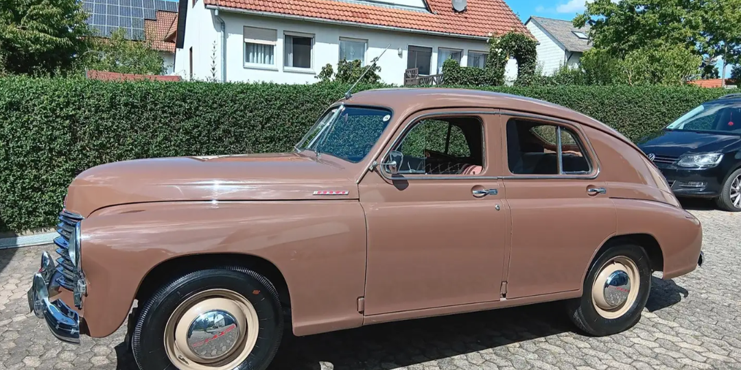 Капсула времени из СССР в Германии: сколько просят за 75-летний за ГАЗ М-20?