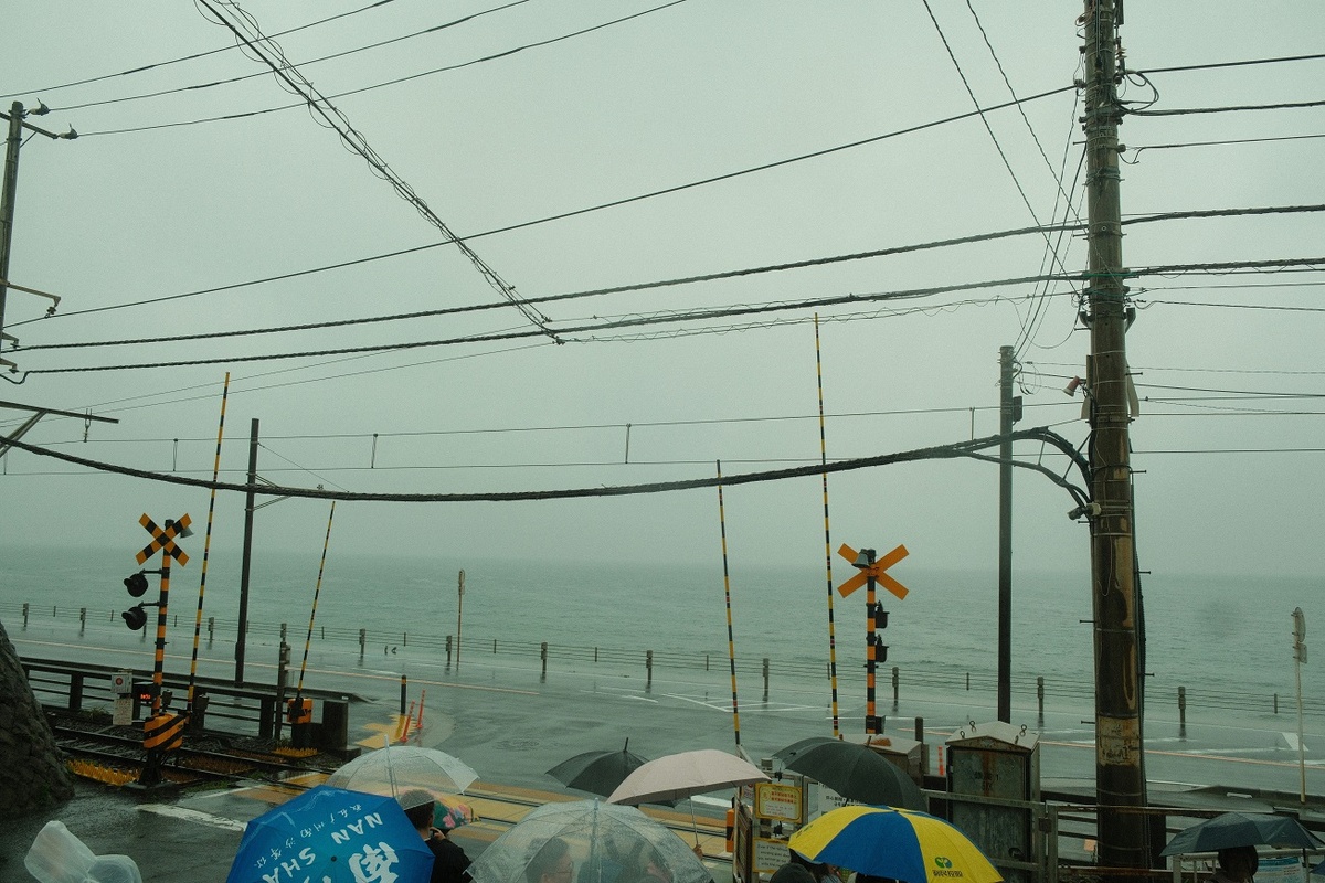 В среду, 24 сентября, мощные волны обрушились на восточное и южное побережье Гонконга, вызвав масштабное наводнение.  Фото: Фото: unsplash.com