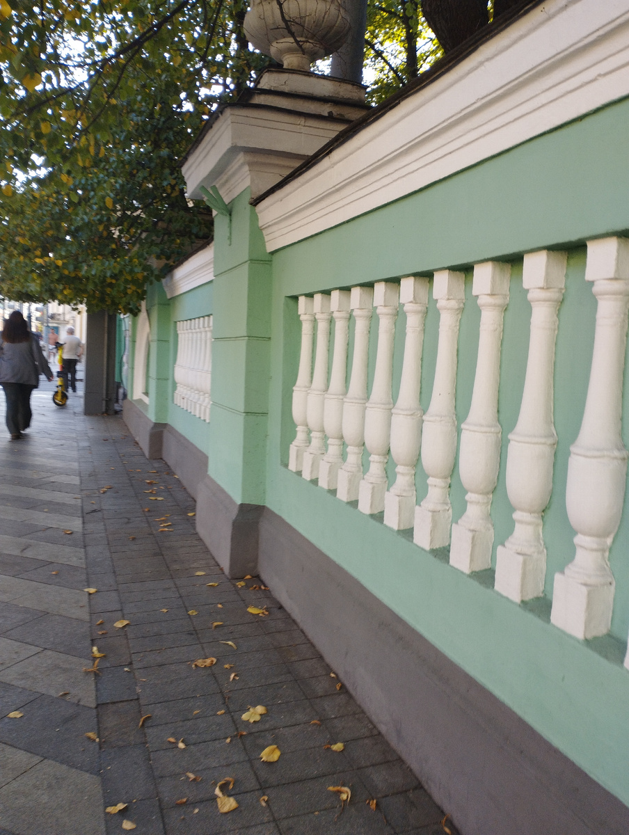 Красивые барельефы