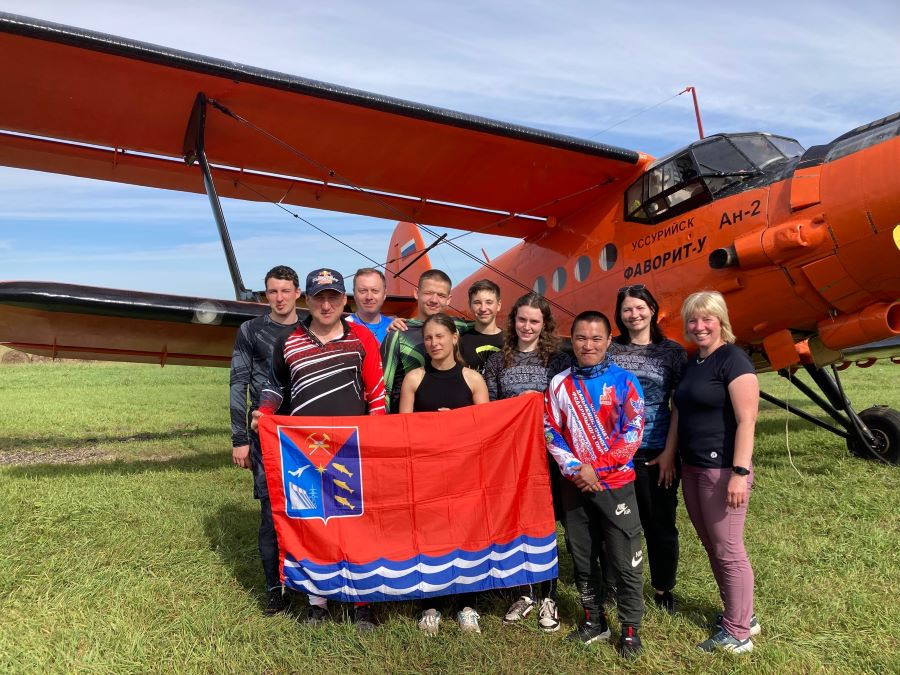 Фото: из материалов Магаданской спортивной парашютной школы