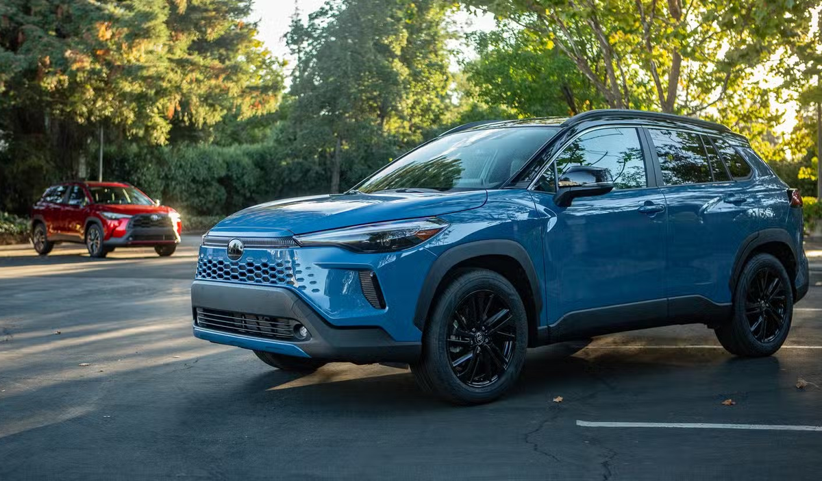 Обновленный кроссовер Toyota Corolla Cross