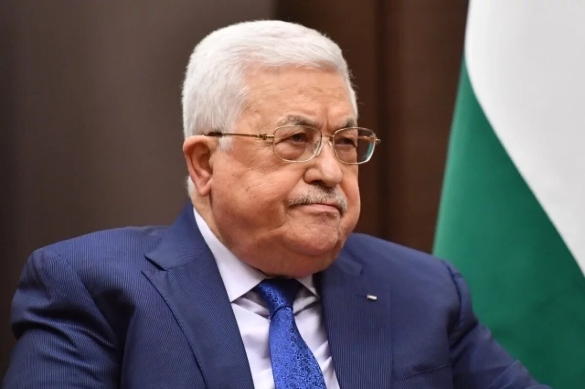    МИД Израиля раскритиковал значок на пиджаке президента Палестины